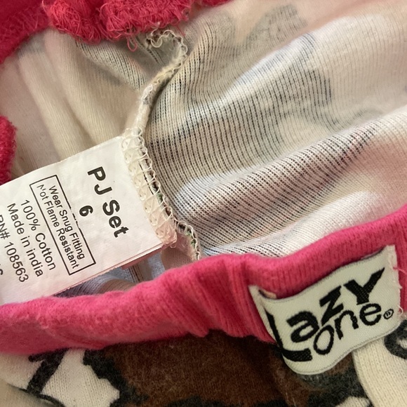 Mammoth Mountain pajamas . 2 piece set size 6 - Picture 4 of 6